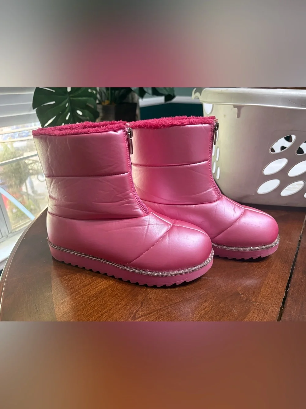 Spaceship Retro Red Pink Astro Bubble Pop Foam Boot